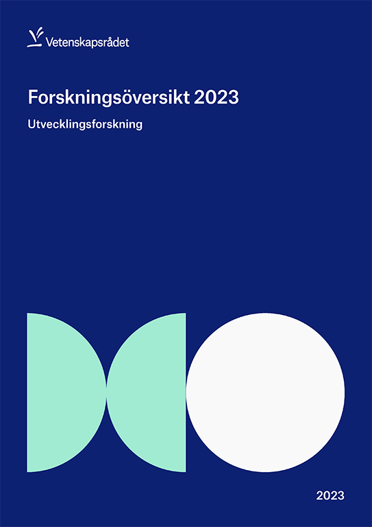 Rapportomslag i blått med titeln Forskningsöversikt 2023: Utvecklingsforskning.