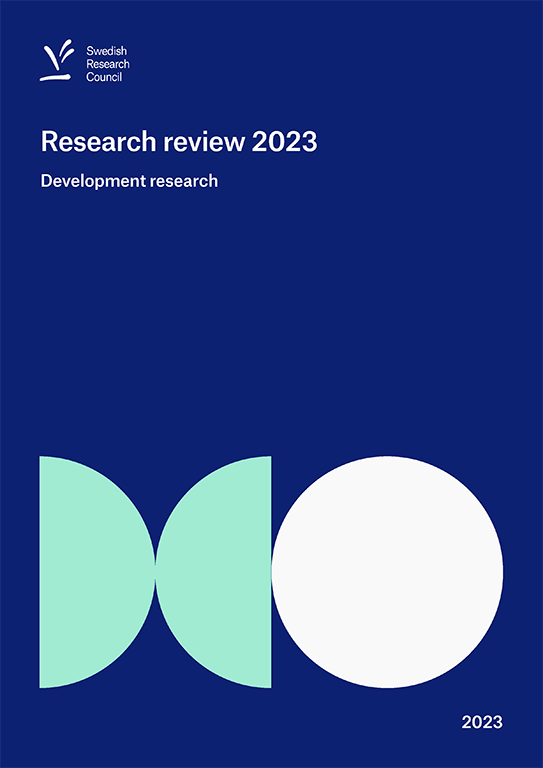 Report cover in blue with the titel Research review 2023: Development research.